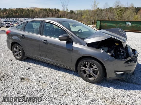 ✅ 2018 Ford Focus SE • VIN: 1FADP3FE9JL278340 • Lot: 50839345. Wystawiony na Copart z przebiegiem 83 187 mil. Bezpłatny archiwum sprzedaży aukcyjnych z USA i szczegółowy raport historii pojazdu na DreamBid. Zdjęcie 4.