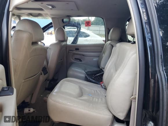 ✅ 2006 Cadillac Escalade ESV • VIN: 3GYFK66N56G165454 • Lot: 83943115. Listed on Copart with Not provided. Free auction sales archive from the USA and detailed vehicle history report at DreamBid. Image 11.