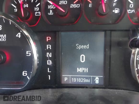 ✅ 2018 Chevrolet Silverado 2500HD Work Truck • VIN: 1GC1CUEG5JF229474 • Лот: 43252195. Опубликован ранее на IAAI с пробегом 191 829 миль. Бесплатный доступ к архиву аукционных продаж из США и подробный отчёт об истории автомобиля на DreamBid. Изображение 15.