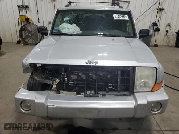 ✅ 2008 Jeep Commander Sport • VIN: 1J8HG48K38C149405 • Lot: 57408565. Listed on Copart with 207,977 mi. Free auction sales archive from the USA and detailed vehicle history report at DreamBid. Image 5.