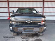 ✅ 2017 Chevrolet Silverado 2500HD LT • VIN: 1GC1KVEY7HF120235 • Lot: 42770202. Wystawiony na IAAI z przebiegiem 110 417 mil. Bezpłatny archiwum sprzedaży aukcyjnych z USA i szczegółowy raport historii pojazdu na DreamBid. Zdjęcie 13.