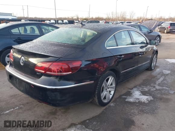 ✅ 2013 Volkswagen CC R-Line • VIN: WVWBN7AN1DE515241 • Lot: 43873565. Listed on IAAI with 96,782 mi. Free auction sales archive from the USA and detailed vehicle history report at DreamBid. Image 4.