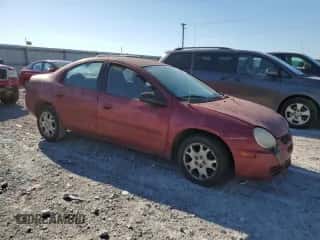 2004 Dodge Neon SXT z VIN 1B3ES56C64D645878, wystawiony jako Copart lot #45171775 z przebiegiem 183 323 mil mil oraz Nie do naprawy • Non repairable. Historia ofert i sprzedaży dostępna na DreamBid. Obrazek 4.