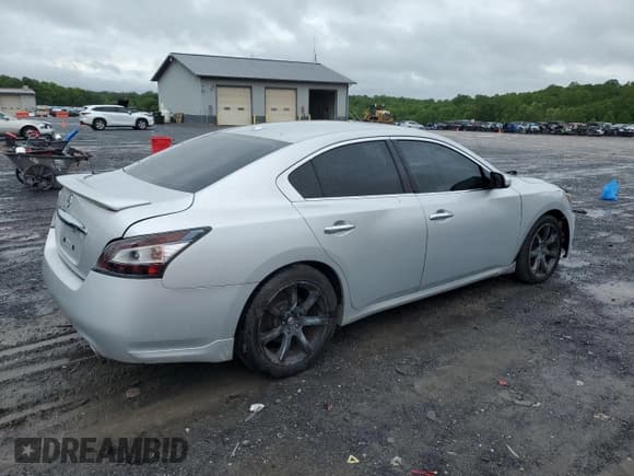 ✅ 2013 Nissan Maxima S • VIN: 1N4AA5AP2DC818544 • Lot: 56555005. Wystawiony na Copart z przebiegiem 168 271 mil. Bezpłatny archiwum sprzedaży aukcyjnych z USA i szczegółowy raport historii pojazdu na DreamBid. Zdjęcie 3.