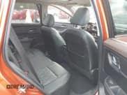 ✅ 2022 Nissan Rogue Platinum • VIN: JN8BT3DD8NW272318 • Lot: 43541281. Wystawiony na IAAI z przebiegiem 44 425 mil. Bezpłatny archiwum sprzedaży aukcyjnych z USA i szczegółowy raport historii pojazdu na DreamBid. Zdjęcie 8.