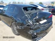 ✅ 2024 Mercedes-Benz C 300 • VIN: W1KAF4GB4RR183984 • Lot: 43239546. Wystawiony na IAAI z przebiegiem 24 240 mil. Bezpłatny archiwum sprzedaży aukcyjnych z USA i szczegółowy raport historii pojazdu na DreamBid. Zdjęcie 6.