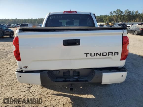 ✅ 2021 Toyota Tundra Platinum • VIN: 5TFGY5F15MX285750 • Lot: 78024614. Wystawiony na Copart z przebiegiem 20 267 mil. Bezpłatny archiwum sprzedaży aukcyjnych z USA i szczegółowy raport historii pojazdu na DreamBid. Zdjęcie 6.