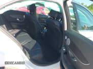 ✅ 2019 Mercedes-Benz C 300 • VIN: 55SWF8EB2KU314348 • Lot: 42563729. Wystawiony na IAAI z przebiegiem 72 369 mil. Bezpłatny archiwum sprzedaży aukcyjnych z USA i szczegółowy raport historii pojazdu na DreamBid. Zdjęcie 8.