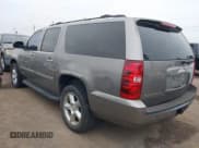 ✅ 2008 Chevrolet Suburban LTZ • VIN: 1GNFC16008J226762 • Лот: 41573727. Опубликован ранее на IAAI с пробегом 208 804 миль. Бесплатный доступ к архиву аукционных продаж из США и подробный отчёт об истории автомобиля на DreamBid. Изображение 3.