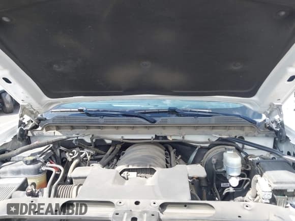 ✅ 2019 Chevrolet Silverado 1500 LT • VIN: 2GCRCPEC8K1118959 • Lot: 43300988. Wystawiony na IAAI z przebiegiem 141 898 mil. Bezpłatny archiwum sprzedaży aukcyjnych z USA i szczegółowy raport historii pojazdu na DreamBid. Zdjęcie 10.