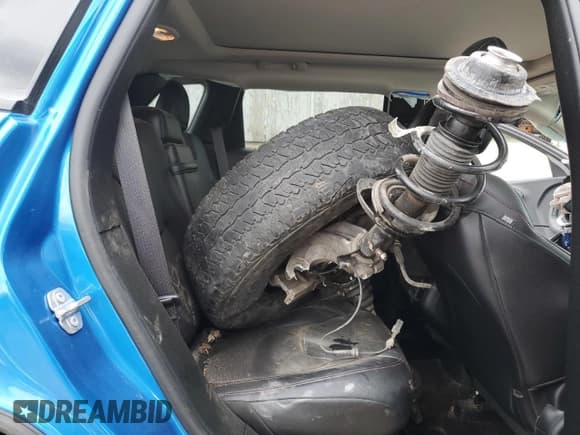 ✅ 2017 Jeep Cherokee Trailhawk • VIN: 1C4PJMBS3HW634266 • Lot: 91520315. Listed on Copart with 80,980 mi. Free auction sales archive from the USA and detailed vehicle history report at DreamBid. Image 11.