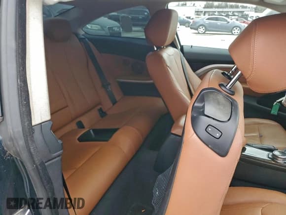 ✅ 2014 BMW 4 Series 435i xDrive • VIN: WBA3R5C56EK187440 • Lot: 96536425. Listed on Copart with 49,701 mi. Free auction sales archive from the USA and detailed vehicle history report at DreamBid. Image 10.