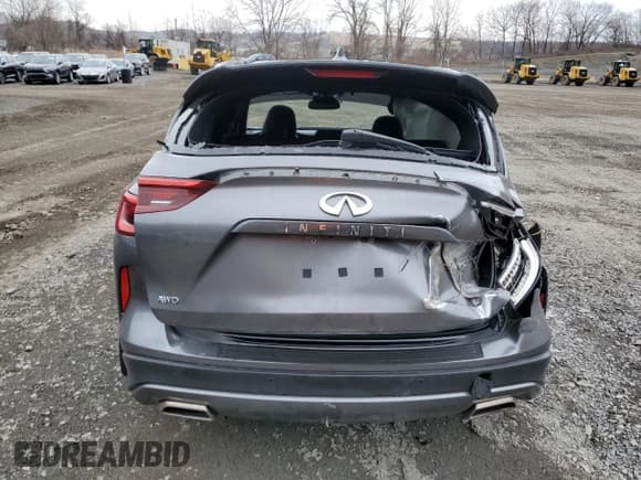 ✅ 2020 Infiniti QX50 Essential • VIN: 3PCAJ5M39LF104740 • Lot: 51713495. Wystawiony na Copart z przebiegiem 84 442 mil. Bezpłatny archiwum sprzedaży aukcyjnych z USA i szczegółowy raport historii pojazdu na DreamBid. Zdjęcie 6.