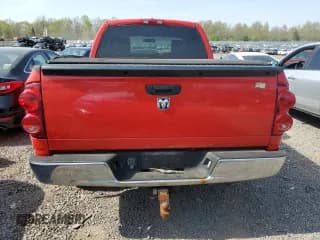 ✅ 2008 Dodge 1500 SLT • VIN: 1D7HU18N18J231482 • Lot: 54481335. Wystawiony na Copart z przebiegiem 204 217 mil. Bezpłatny archiwum sprzedaży aukcyjnych z USA i szczegółowy raport historii pojazdu na DreamBid. Zdjęcie 6.