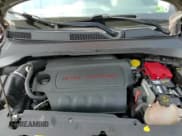 ✅ 2019 Jeep Compass Limited • VIN: 3C4NJDCBXKT672550 • Lot: 71787745. Wystawiony na Copart z przebiegiem 83 460 mil. Bezpłatny archiwum sprzedaży aukcyjnych z USA i szczegółowy raport historii pojazdu na DreamBid. Zdjęcie 16.