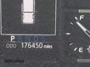 ✅ 2019 Toyota Tundra SR • VIN: 5TFRY5F16KX244291 • Лот: 43428496. Опубликован ранее на IAAI с пробегом 176 450 миль. Бесплатный доступ к архиву аукционных продаж из США и подробный отчёт об истории автомобиля на DreamBid. Изображение 15.