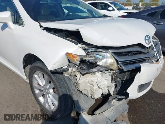 ✅ 2013 Toyota Venza LE • VIN: 4T3ZA3BB8DU075874 • Lot: 43558054. Listed on IAAI with 187,901 mi. Free auction sales archive from the USA and detailed vehicle history report at DreamBid. Image 17.