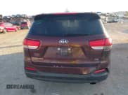 ✅ 2017 Kia Sorento LX • VIN: 5XYPGDA52HG326044 • Lot: 43462749. Listed on IAAI with 166,173 mi. Free auction sales archive from the USA and detailed vehicle history report at DreamBid. Image 16.