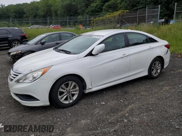 ✅ 2014 Hyundai Sonata GLS • VIN: 5NPEB4AC6EH906695 • Lot: 68576644. Listed on Copart with 162,729 mi. Free auction sales archive from the USA and detailed vehicle history report at DreamBid. Image 1.