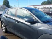 ✅ 2020 Hyundai Kona SE • VIN: KM8K12AA2LU474596 • Лот: 43411037. Опубликован ранее на IAAI с пробегом 98 306 миль. Бесплатный доступ к архиву аукционных продаж из США и подробный отчёт об истории автомобиля на DreamBid. Изображение 13.