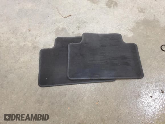 ✅ 2015 Jeep Grand Cherokee Overland • VIN: 1C4RJFCM8FC815544 • Lot: 80519904. Listed on Copart with 132,490 mi. Free auction sales archive from the USA and detailed vehicle history report at DreamBid. Image 13.