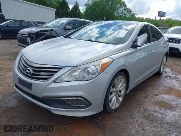 ✅ 2016 Hyundai Azera Limited • VIN: KMHFH4JG6GA569098 • Лот: 42210097. Опубликован ранее на IAAI с пробегом 126 139 миль. Бесплатный доступ к архиву аукционных продаж из США и подробный отчёт об истории автомобиля на DreamBid. Изображение 2.