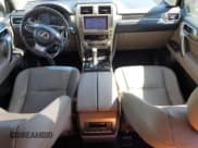 ✅ 2020 Lexus GX 460 Premium • VIN: JTJAM7BX4L5265309 • Lot: 86612155. Wystawiony na Copart z przebiegiem 77 894 mil. Bezpłatny archiwum sprzedaży aukcyjnych z USA i szczegółowy raport historii pojazdu na DreamBid. Zdjęcie 8.