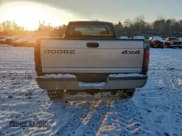 ✅ 2000 Dodge 2500 • VIN: 3B7KF2360YG149793 • Lot: 94041645. Listed on Copart with 200,344 mi. Free auction sales archive from the USA and detailed vehicle history report at DreamBid. Image 6.