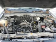 ✅ 2008 Mazda Tribute Sport • VIN: 4F2CZ02Z08KM04253 • Lot: 76933514. Wystawiony na Copart z przebiegiem 204 411 mil. Bezpłatny archiwum sprzedaży aukcyjnych z USA i szczegółowy raport historii pojazdu na DreamBid. Zdjęcie 12.