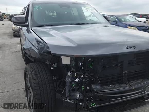 2025 Jeep Grand Cherokee Altitude X with VIN 1C4RJGAG4SC288793, listed as a Copart auction lot 82112585 with 4,303 mi miles and Salvage title. Bid and sale history available at DreamBid. Image 15.