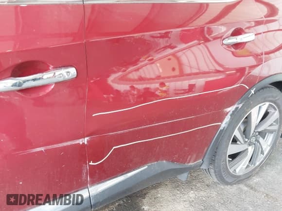 ✅ 2019 Nissan Murano Platinum • VIN: 5N1AZ2MS6KN133848 • Lot: 42429006. Wystawiony na IAAI z przebiegiem 39 203 mil. Bezpłatny archiwum sprzedaży aukcyjnych z USA i szczegółowy raport historii pojazdu na DreamBid. Zdjęcie 18.