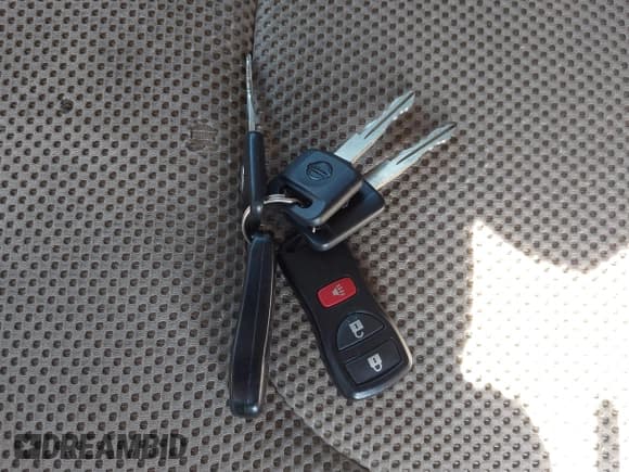 ✅ 2007 Nissan Frontier SE • VIN: 1N6AD07U67C456673 • Lot: 43685398. Wystawiony na IAAI z przebiegiem 124 665 mil. Bezpłatny archiwum sprzedaży aukcyjnych z USA i szczegółowy raport historii pojazdu na DreamBid. Zdjęcie 11.