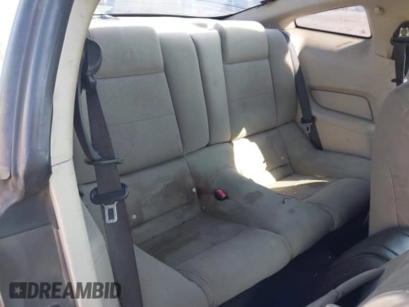 ✅ 2010 Ford Mustang V6 • VIN: 1ZVBP8AN5A5130774 • Lot: 43333783. Listed on IAAI with 237,730 mi. Free auction sales archive from the USA and detailed vehicle history report at DreamBid. Image 8.