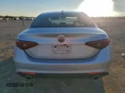 ✅ 2019 Alfa Romeo Giulia Sport • VIN: ZARFAMAN1K7597989 • Лот: 94126845. Опубликован ранее на Copart с пробегом 83 965 миль. Бесплатный доступ к архиву аукционных продаж из США и подробный отчёт об истории автомобиля на DreamBid. Изображение 6.