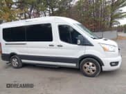 ✅ 2020 Ford Transit XLT • VIN: 1FBAX2CG9LKA54558 • Lot: 43695256. Wystawiony na IAAI z przebiegiem 53 652 mil. Bezpłatny archiwum sprzedaży aukcyjnych z USA i szczegółowy raport historii pojazdu na DreamBid. Zdjęcie 13.