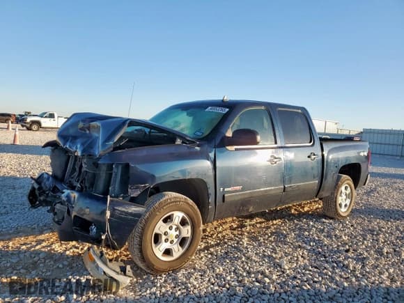 ✅ 2008 Chevrolet Silverado 1500 LTZ • VIN: 2GCFK13Y681305501 • Lot: 90853265. Listed on Copart with 274,400 mi. Free auction sales archive from the USA and detailed vehicle history report at DreamBid. Image 1.