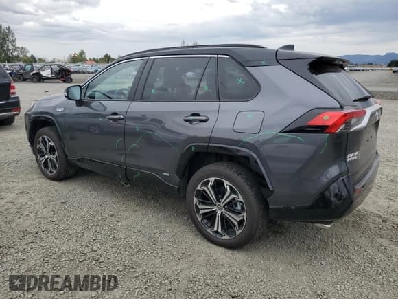 ✅ 2024 Toyota RAV4 XSE • VIN: JTMFB3FV3RD193579 • Лот: 85823335. Опубликован ранее на Copart с пробегом 6 931 миль. Бесплатный доступ к архиву аукционных продаж из США и подробный отчёт об истории автомобиля на DreamBid. Изображение 2.