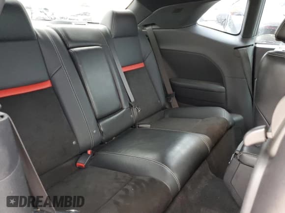 ✅ 2010 Dodge Challenger SRT-8 • VIN: 2B3CJ7DW6AH122510 • Lot: 81069504. Wystawiony na Copart z przebiegiem 108 494 mil. Bezpłatny archiwum sprzedaży aukcyjnych z USA i szczegółowy raport historii pojazdu na DreamBid. Zdjęcie 11.