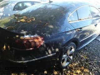 ✅ 2014 Volkswagen CC Sport • VIN: WVWBP7AN4EE511986 • Lot: 43253841. Wystawiony na IAAI z przebiegiem 156 088 mil. Bezpłatny archiwum sprzedaży aukcyjnych z USA i szczegółowy raport historii pojazdu na DreamBid. Zdjęcie 4.