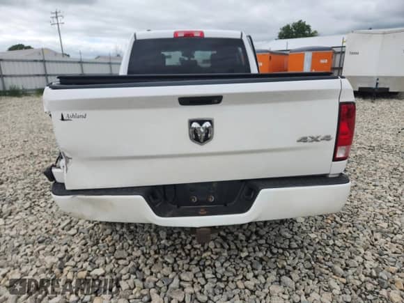 2015 Ram 1500 Express с VIN 1C6RR7FG3FS600090, выставлен на аукционе Copart как лот 62579525 с пробегом 58 304 миль миль и На запчасти • Non repairable. История ставок и продаж доступна на DreamBid. Изображение 6.