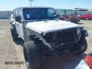✅ 2021 Jeep Wrangler Unlimited Willys • VIN: 1C4HJXDN3MW525460 • Lot: 41770265. Wystawiony na IAAI z przebiegiem 76 480 mil. Bezpłatny archiwum sprzedaży aukcyjnych z USA i szczegółowy raport historii pojazdu na DreamBid. Zdjęcie 13.