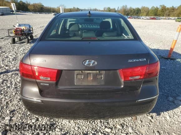 2009 Hyundai Sonata Limited z VIN 5NPEU46C79H545695, wystawiony jako Copart lot #82485375 z przebiegiem 187 737 mil mil oraz Szkoda całkowita • Salvage title. Historia ofert i sprzedaży dostępna na DreamBid. Obrazek 6.