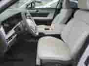 2025 Hyundai Santa Fe Calligraphy с VIN 5NMP5DGL9SH083762, выставлен на аукционе Copart как лот 85725454 с пробегом 1 977 миль миль и Списание • Salvage title. История ставок и продаж доступна на DreamBid. Изображение 7.