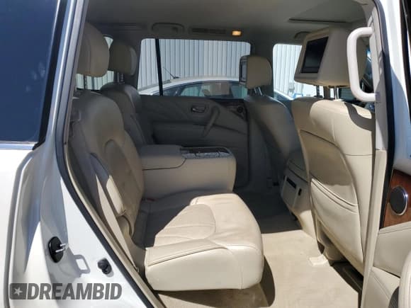 ✅ 2016 Infiniti QX80 Limited • VIN: JN8AZ2NE9G9122084 • Lot: 67850175. Listed on Copart with 83,819 mi. Free auction sales archive from the USA and detailed vehicle history report at DreamBid. Image 11.