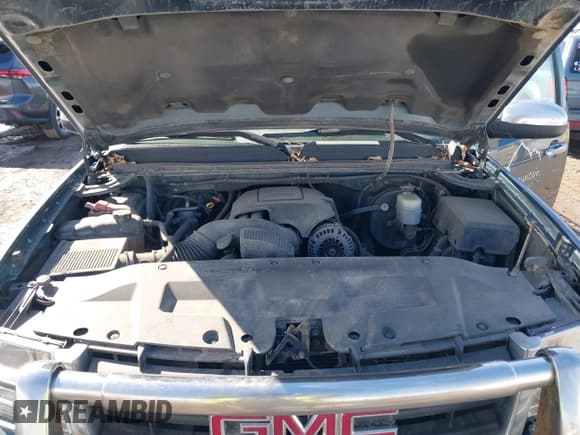 ✅ 2008 GMC Sierra 1500 SLE2 • VIN: 1GTEK19J28E188102 • Lot: 41602078. Listed on IAAI with 256,563 mi. Free auction sales archive from the USA and detailed vehicle history report at DreamBid. Image 10.