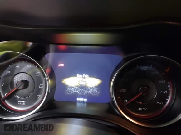 ✅ 2019 Dodge Charger R/T • VIN: 2C3CDXCT4KH575446 • Lot: 43556205. Wystawiony na IAAI z przebiegiem 88 515 mil. Bezpłatny archiwum sprzedaży aukcyjnych z USA i szczegółowy raport historii pojazdu na DreamBid. Zdjęcie 7.