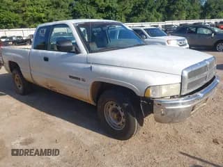 ✅ 1997 Dodge 1500 • VIN: 3B7HC13Y1VG825386 • Lot: 42808185. Wystawiony na IAAI z przebiegiem 252 612 mil. Bezpłatny archiwum sprzedaży aukcyjnych z USA i szczegółowy raport historii pojazdu na DreamBid. Zdjęcie 1.