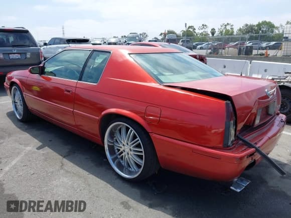 ✅ 1999 Cadillac Eldorado Touring • VIN: 1G6ET1290XU611439 • Lot: 42707144. Listed on IAAI with 127,046 mi. Free auction sales archive from the USA and detailed vehicle history report at DreamBid. Image 3.