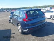 ✅ 2024 Honda CR-V LX • VIN: 2HKRS4H21RH423264 • Lot: 43174412. Wystawiony na IAAI z przebiegiem 23 886 mil. Bezpłatny archiwum sprzedaży aukcyjnych z USA i szczegółowy raport historii pojazdu na DreamBid. Zdjęcie 3.