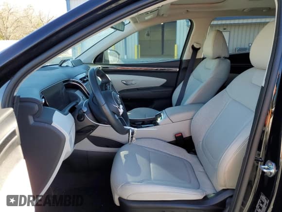 ✅ 2023 Hyundai Tucson SEL • VIN: 5NMJFCAE3PH163492 • Lot: 38187033. Wystawiony na Copart z przebiegiem 5 493 mil. Bezpłatny archiwum sprzedaży aukcyjnych z USA i szczegółowy raport historii pojazdu na DreamBid. Zdjęcie 7.
